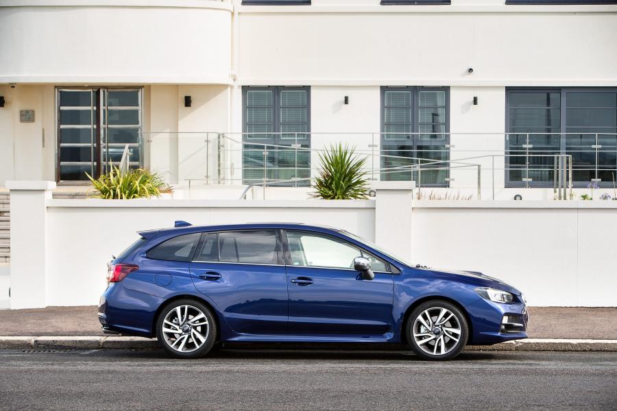  Subaru Levorg 2015 года  (UK) (фото 19 из 31)